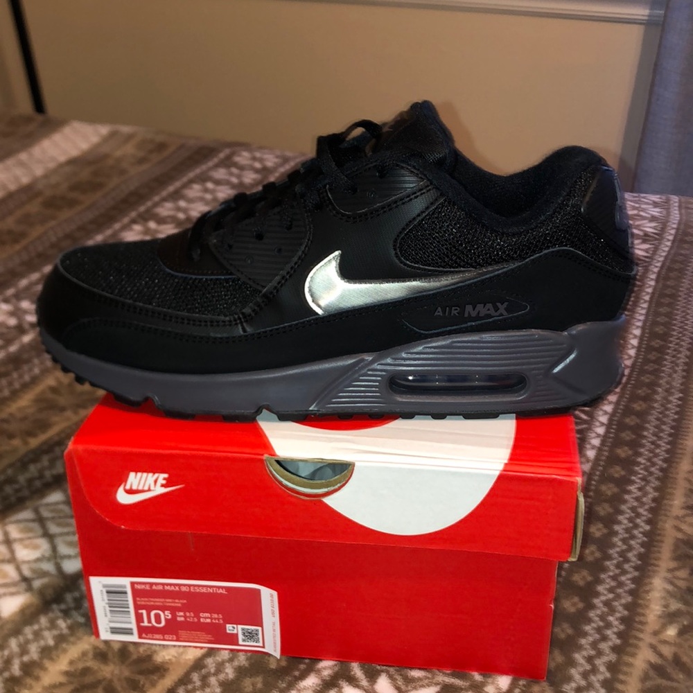 Nike Air Max 90 Essential Mens 10.5